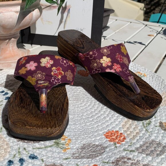 Japanese Geta Wooden Sandals NWOT - Picture 2 of 11